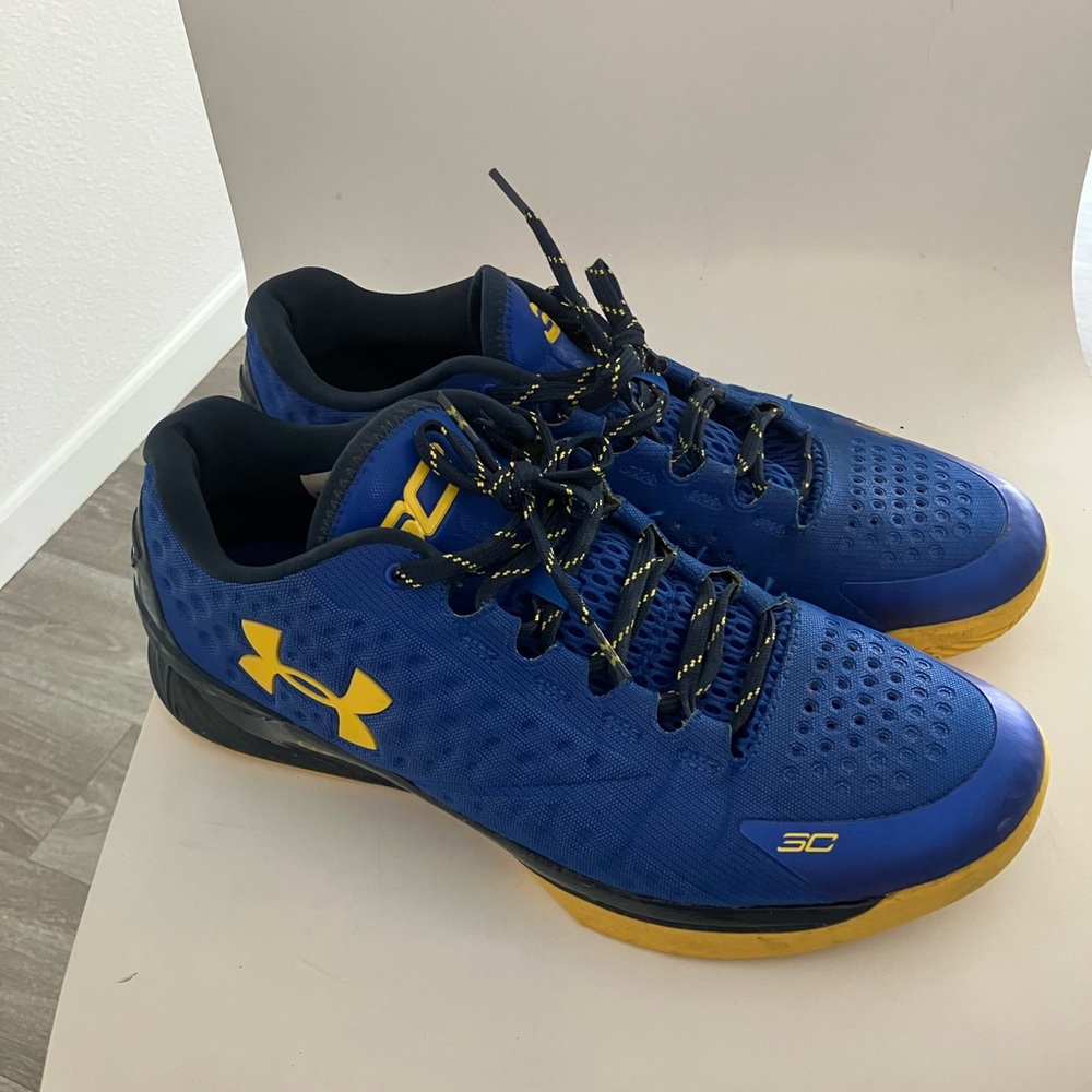 Under Armour Curry 1 Dub Nation Shoes - like new